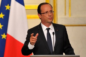 Олланд назвав винних у теракті в Парижі та оголосив триденний траур