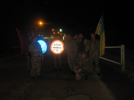 Самооборона прозвітувала про блокаду транзиту російських вантажівок у Яремче (фото)
