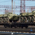 На Донбас прибули нові ешелони військової техніки з РФ