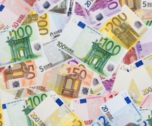 В Івано-Франківську чоловік продавав фальшиві євро