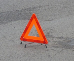 На Прикарпатті, молодий водій, вчинивши ДТП із потерпілим, утік із місця аварії