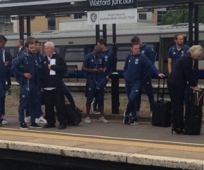 Після поразки “Вотфорду” Моурінью відправив футболістів додому потягом