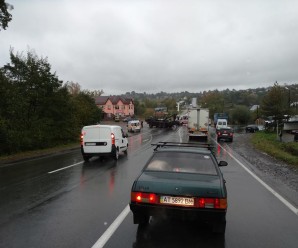 Смертельна ДТП на Прикарпатті: пасажири запам’ятали вигук водія автобуса про керманича вантажівки