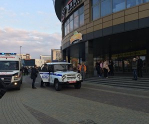 У Мінську чоловіки з бензопилою напали на відвідувачів торгового центру, одна людина загинула