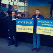 StopPutinsWarInUkraine: Івано-Франківськ долучився до міжнародної акції протидії російській агресії (відео+фото)