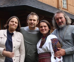 Вакарчук після концерту у Франківську відвідав Криворівню