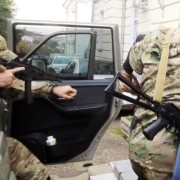 У помешканні «українського диверсанта» у Криму знайшли візитівку Яроша – ФСБ Росії
