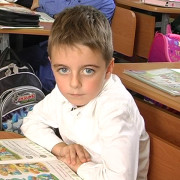 На Коломийщині діти чекають 13 років, щоб добудували школу та навчаються в сільраді (відео)