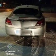 В Івано-Франківську поліція затримала водія, який вночі їхав без увімкнених фар та був дуже п’яний