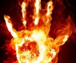 На Прикарпатті жінка вирішила звести рахунки з життям, спаливши себе живцем