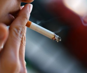 Франківці вирішили боротися з палінням в громадських місцях
