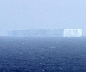 Від Антарктиди відколовся айсберг розміром з місто