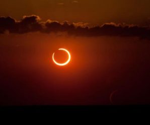 З’явилося відео дивовижного сонячного затемнення