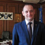 Е-декларація: Міський голова Івано-Франківська за рік став заробляти більше