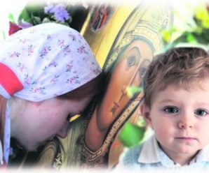 У Богородиці вимолювала прощення за покинуту дитину