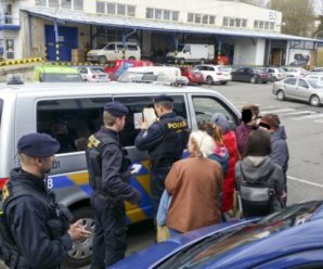 У Чехії влаштували облаву та депортували значну кількість українців з польськими візами (ФОТО)