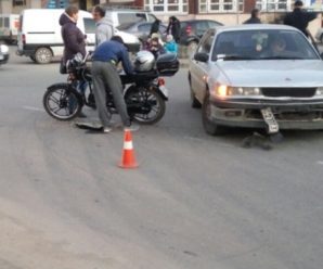 Вечір аварій у Франківську: легковик збив мотоцикліста (фото)