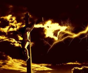 Животворний Хрест приклали до мерця — і той воскрес!