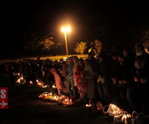 Сотні прикарпатців серед ночі освятили великодні кошики в монастирі у Погоні
