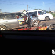 Ранкова ДТП у Крихівцях з травмованими: розбиті дві машини, рух ускладнений (ФОТО)