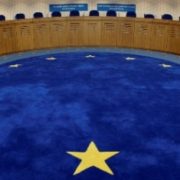 Європейський суд зобов’язав Україну виплатити прикарпатській пенсіонерці 6 тис. євро через незаконний цвинтар