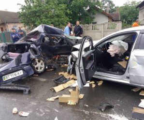 На в’їзді в Івано-Франківськ трапилася смертельна ДТП, у якій постраждав депутат обласної ради (фото)