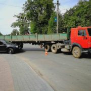 ДТП у Франківську: Дві автівки не поділили поворот