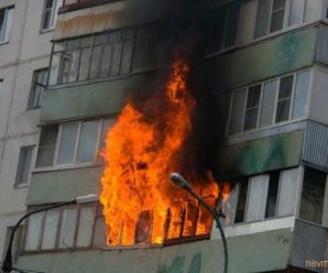 Патрульна поліція оприлюднила відео, де згоріла квартира на Хоткевича. ВІДЕО