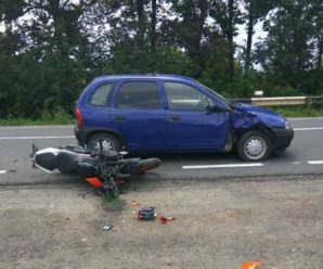 З’явилися фото з ДТП біля Коломиї в якій постраждав мотоцикліст