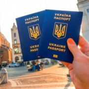 Жаба душить: як росіяни образилися на безвіз для України