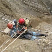 Скорочення і догани: на Франківщині підкилимно ліквідовують гірську рятувальну службу