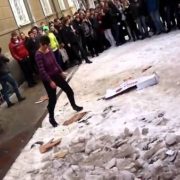 Соромно не за вчителя, а за студентів. У Ставрополі студенти підмішали вчителю психотропні речовини (відео)