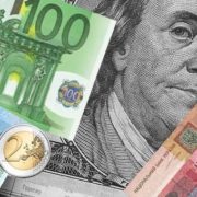 В Україні зростає курс валют – прогнози