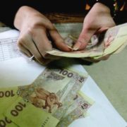 Рева стверджує, що після пенсійної реформи в Україні зросте базова середня зарплата
