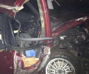 У жахливій ДТП під Франківськом загинув пасажир, водія – шпиталізували. ФОТО