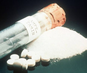 На Франківщині затримали групу наркоторговців, що хотіли продати амфетамін за 100 тисяч (ВІДЕО)