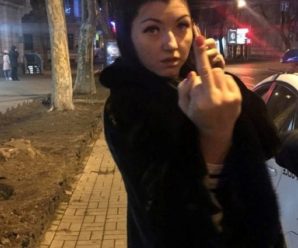 “Скандал набирає обертів”: Стало відомо, що чекає на п’яну підлеглу мера Одеси, яка напала на поліцію