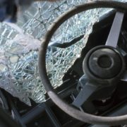 У ДТП на Прикарпатті тіло загиблого водія вирізали з автівки