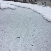 В Бурштині випав чорний сніг: мешканці нарікають на ТЕС (фото)