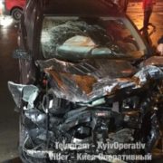 Страх і ненависть у Києві: виродок на Mercedes вбивав людей, тікаючи від копів(фото+відео)