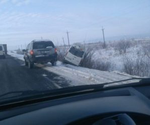 На Франківщині пасажирський автобус злетів у кювет