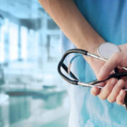 В Івано-Франківській обласній інфекційній лікарні померла 25-річна жінка