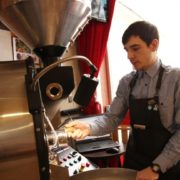 Як правильно вибрати каву: поради професійного франківського бариста