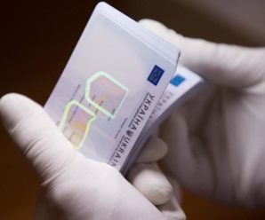 Чи доведеться всім українцям міняти паспорти на ID-карти: коли і скільки заплатимо
