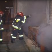 Безхатченко влаштував пожежу в підвалі багатоповерхівки на «Братах»