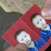 Китаєць протягом 24 років невпинно шукав зниклу доньку і знайшов її(фото)