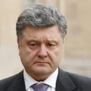 Порошенко екстренно зібрав військовий кабінет: Дізнайтесь причини