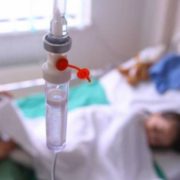 На Київщині масове отруєння дітей, десятки вже в лікарні