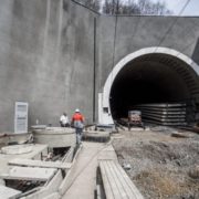 Який вигляд має Бескидський тунель перед відкриттям – добірка фото
