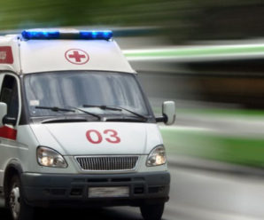 На Франківщині жінка на ходу випала з автобуса: потерпіла в лікарні з численними травмами